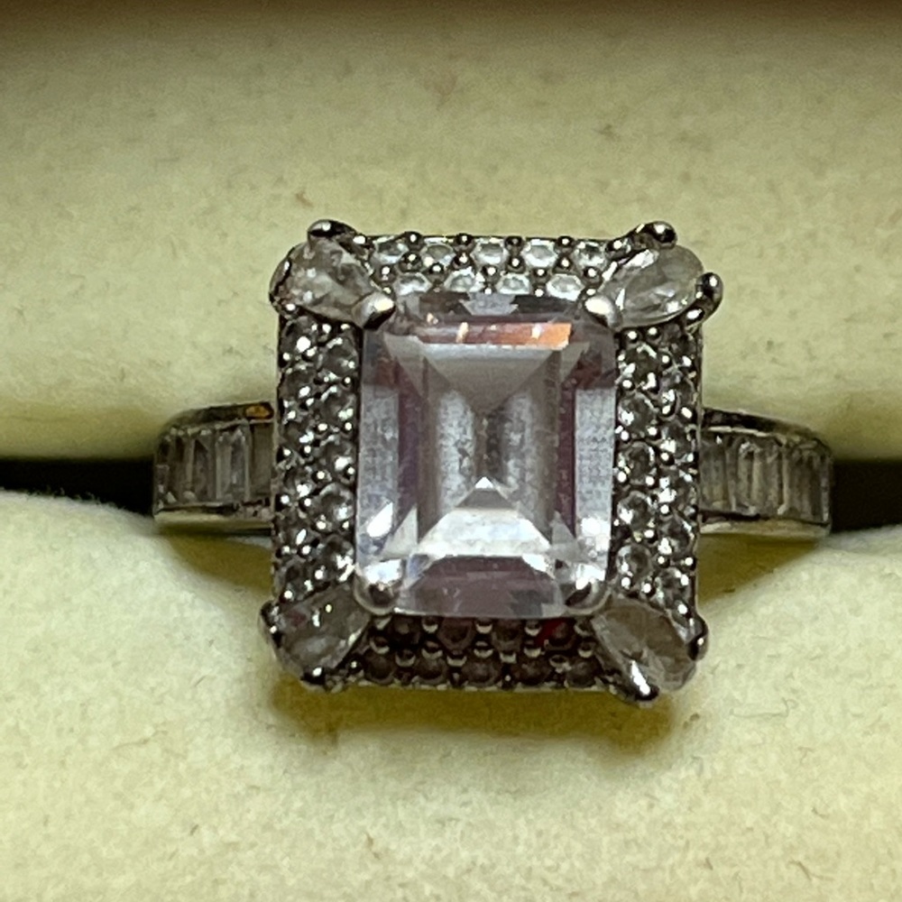 Sterling silver wedding ring size 6
